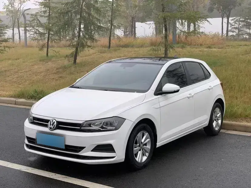 2019 Volkswagen Polo 1.5L 113HP L4 6AT