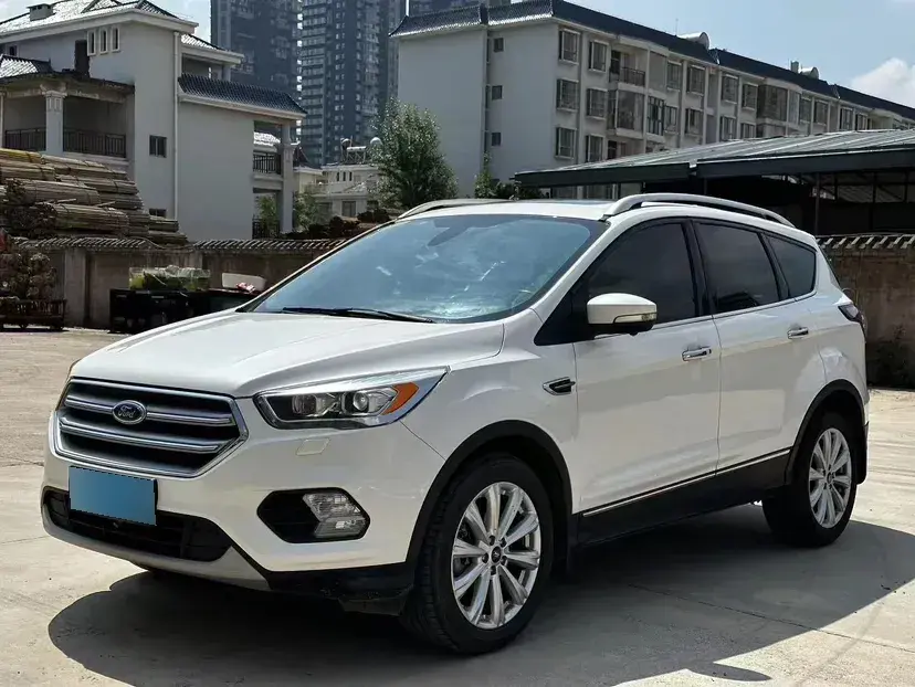 2018 Ford Kuga 2.0T 245HP L4 6AT