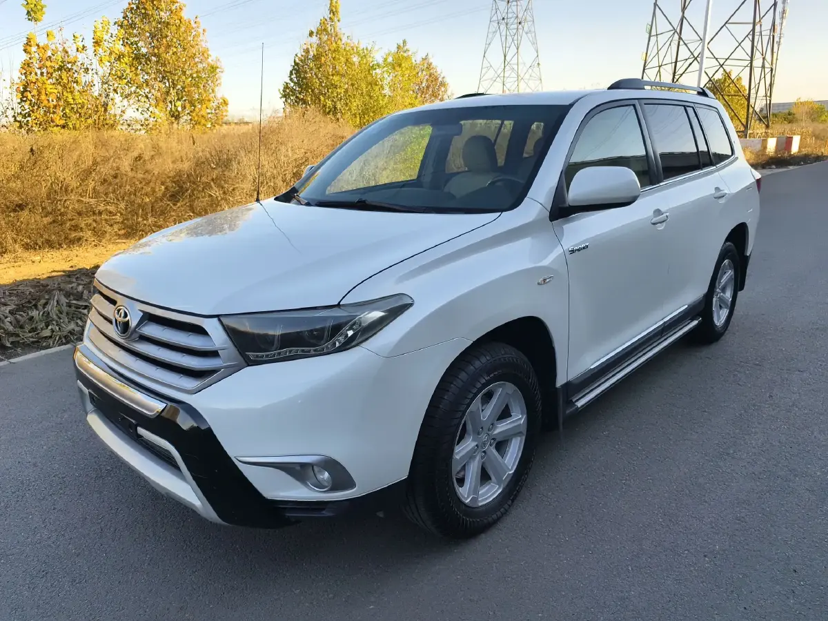 2012 Toyota Highlander 2.7L 188HP L4 6AT