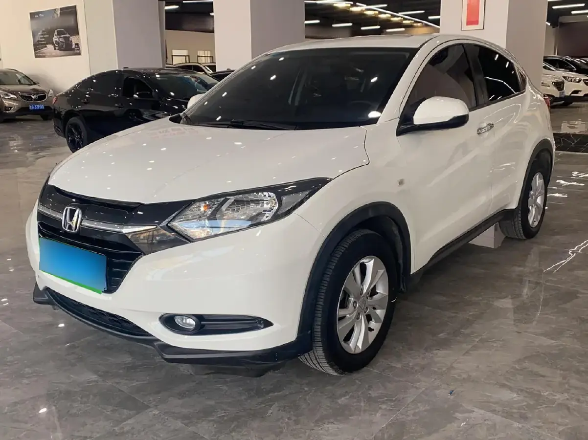 2017 Honda Vezel 1.5L 131HP L4 CVT