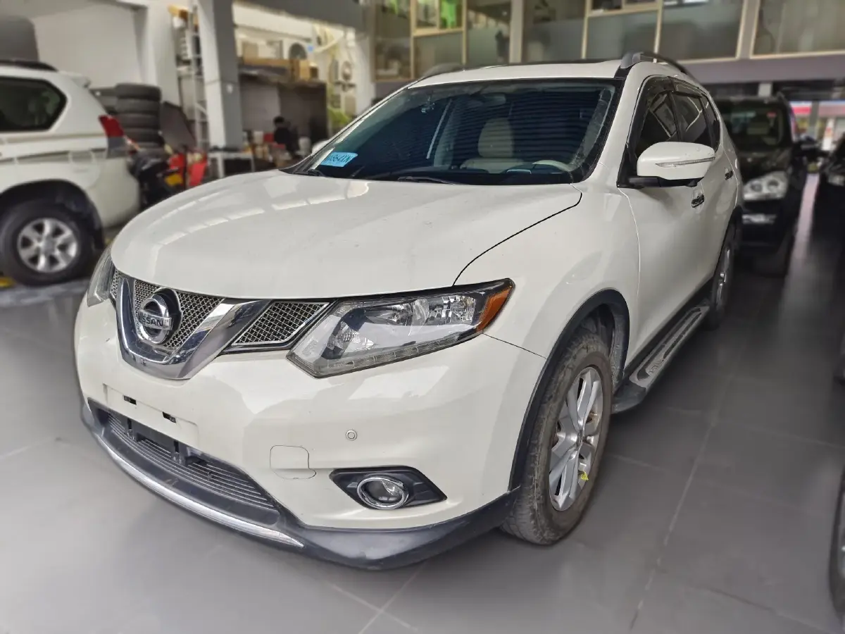 2014 Nissan X-Trail 2.0L 150HP L4 CVT