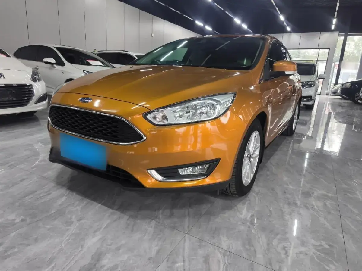 2017 Ford Focus 1.6L 125HP L4 6DCT