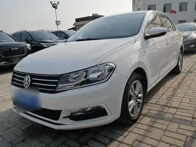2015 Volkswagen Santana 1.6L 110HP L4 5MT