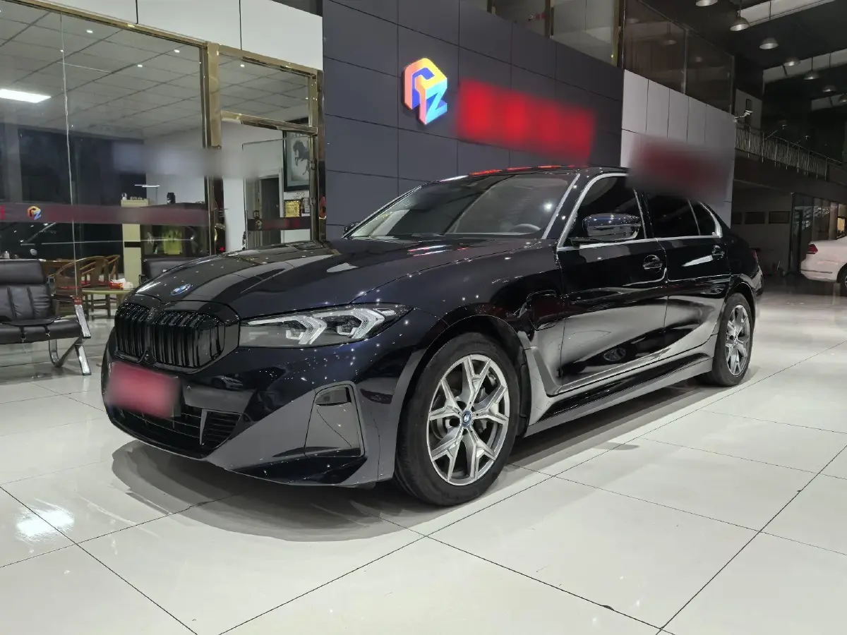 2024 BMW i3 BEV 70KWH