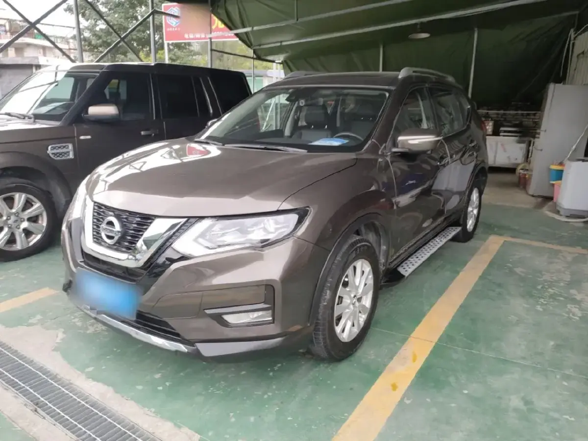2020 Nissan X-Trail 2.0L 154HP L4 CVT