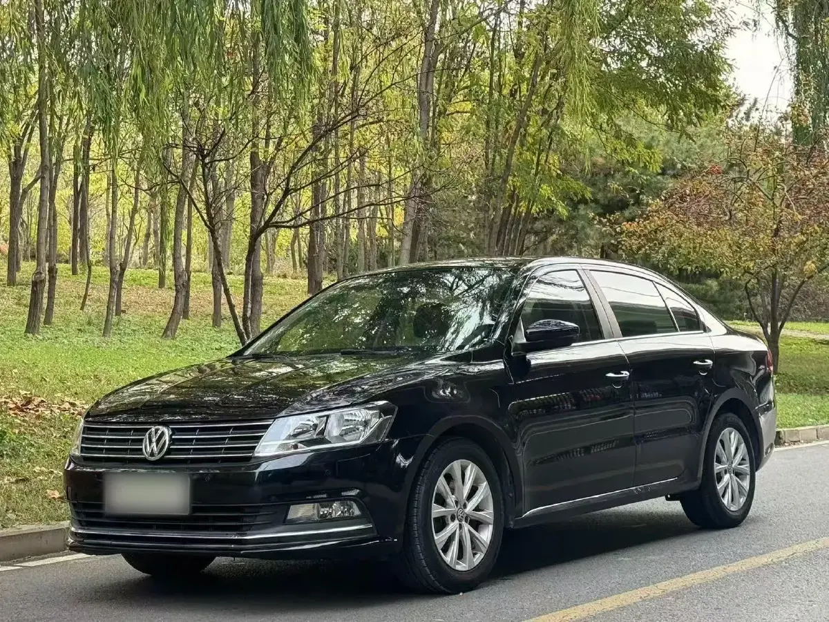 2017 Volkswagen Lavida 1.4T 131HP L4 7DCT