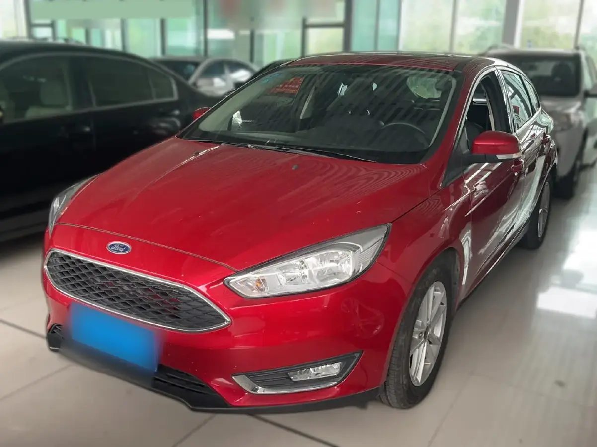 2017 Ford Focus 1.6L 125HP L4 6DCT