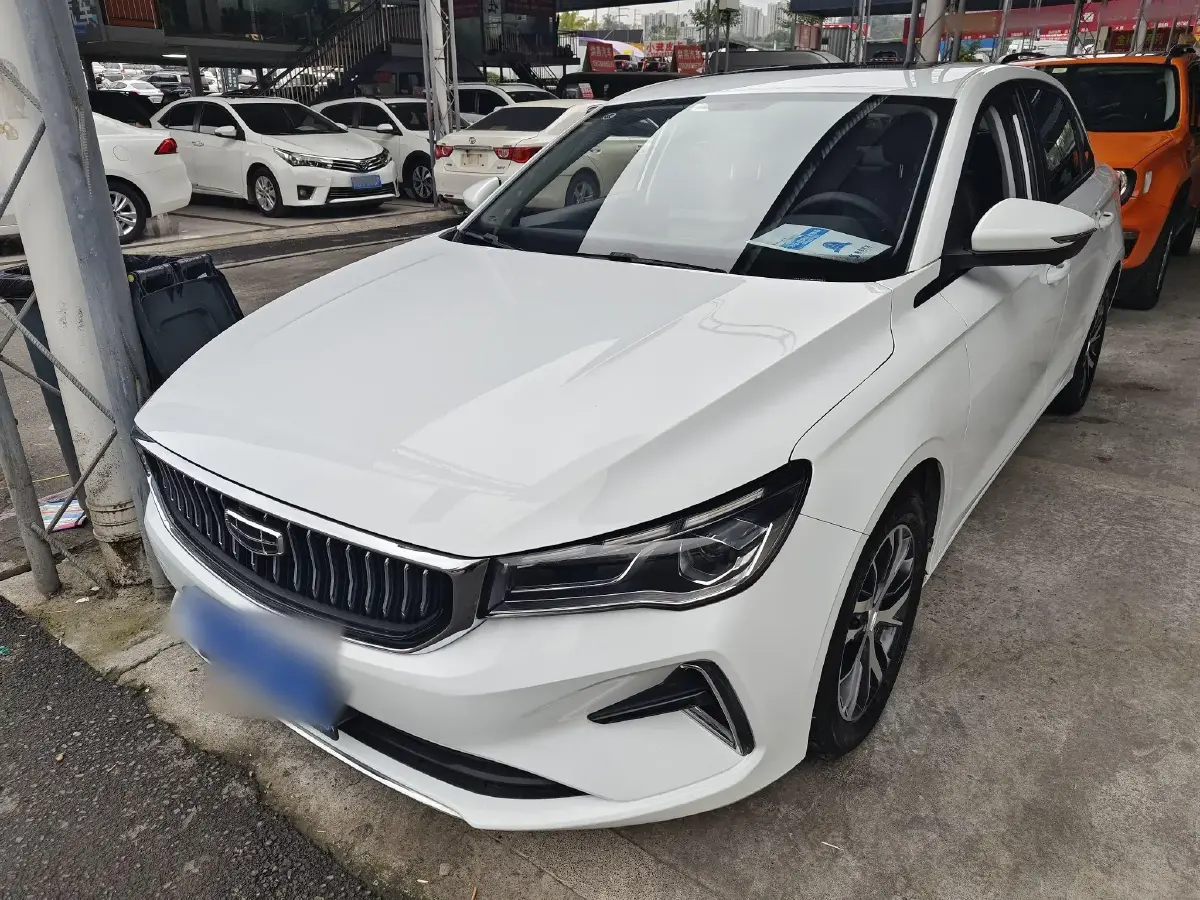 2022 Geely Emgrand 1.5L 114HP L4 5MT