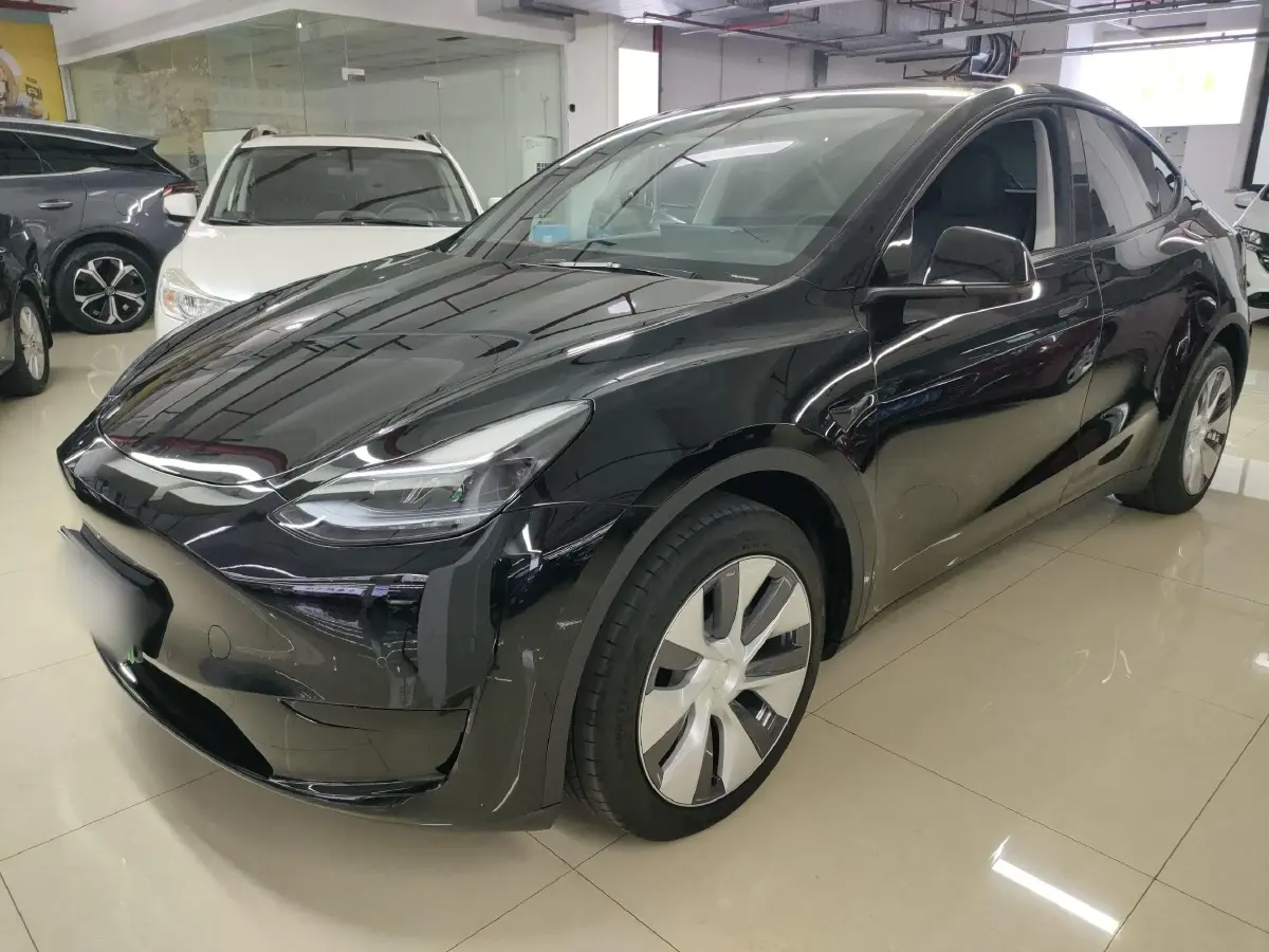 2022 Tesla Model Y BEV 60KWH