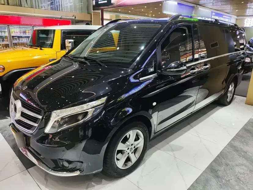 2018 Mercedes-Benz Vito 2.0T 211HP L4 7AT