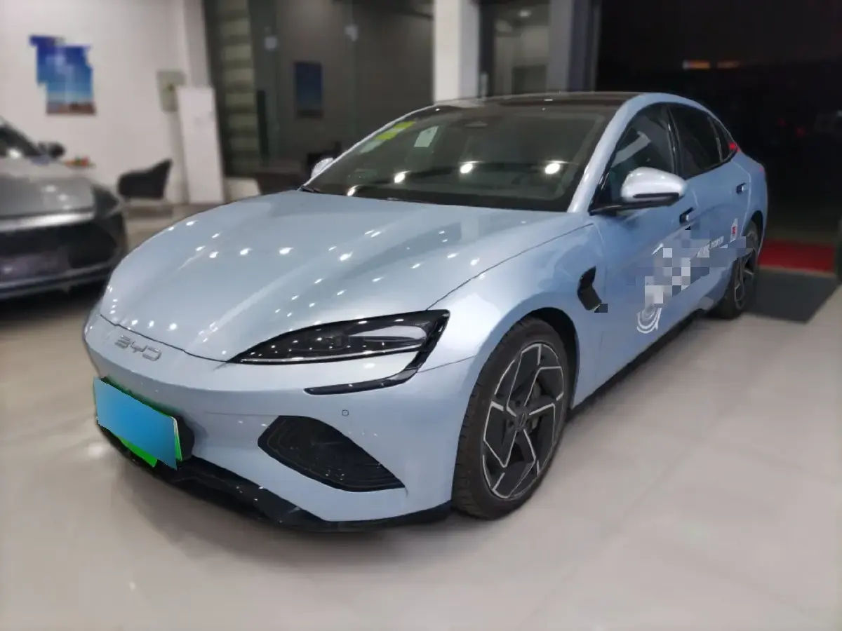 2023 BYD Seal BEV 82.5KWH