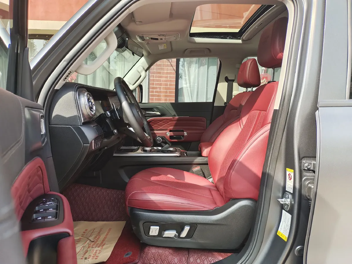 2024 Tank 300 3.0T 354HP V6 9AT,autocango,china used car exporter,china ev exporter,chinese used car exporter,chinese used ev exporter