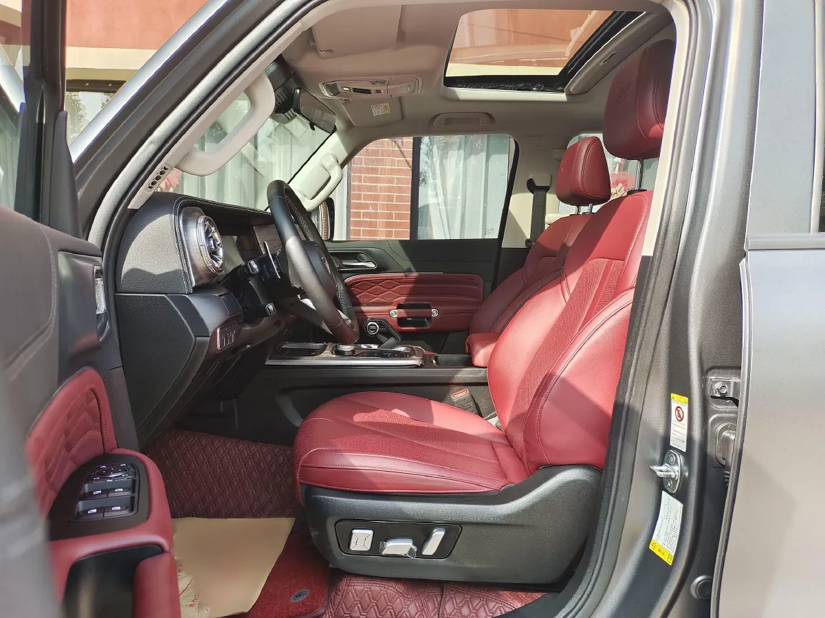 2024 Tank 300 3.0T 354HP V6 9AT,autocango,china used car exporter,china ev exporter,chinese used car exporter,chinese used ev exporter