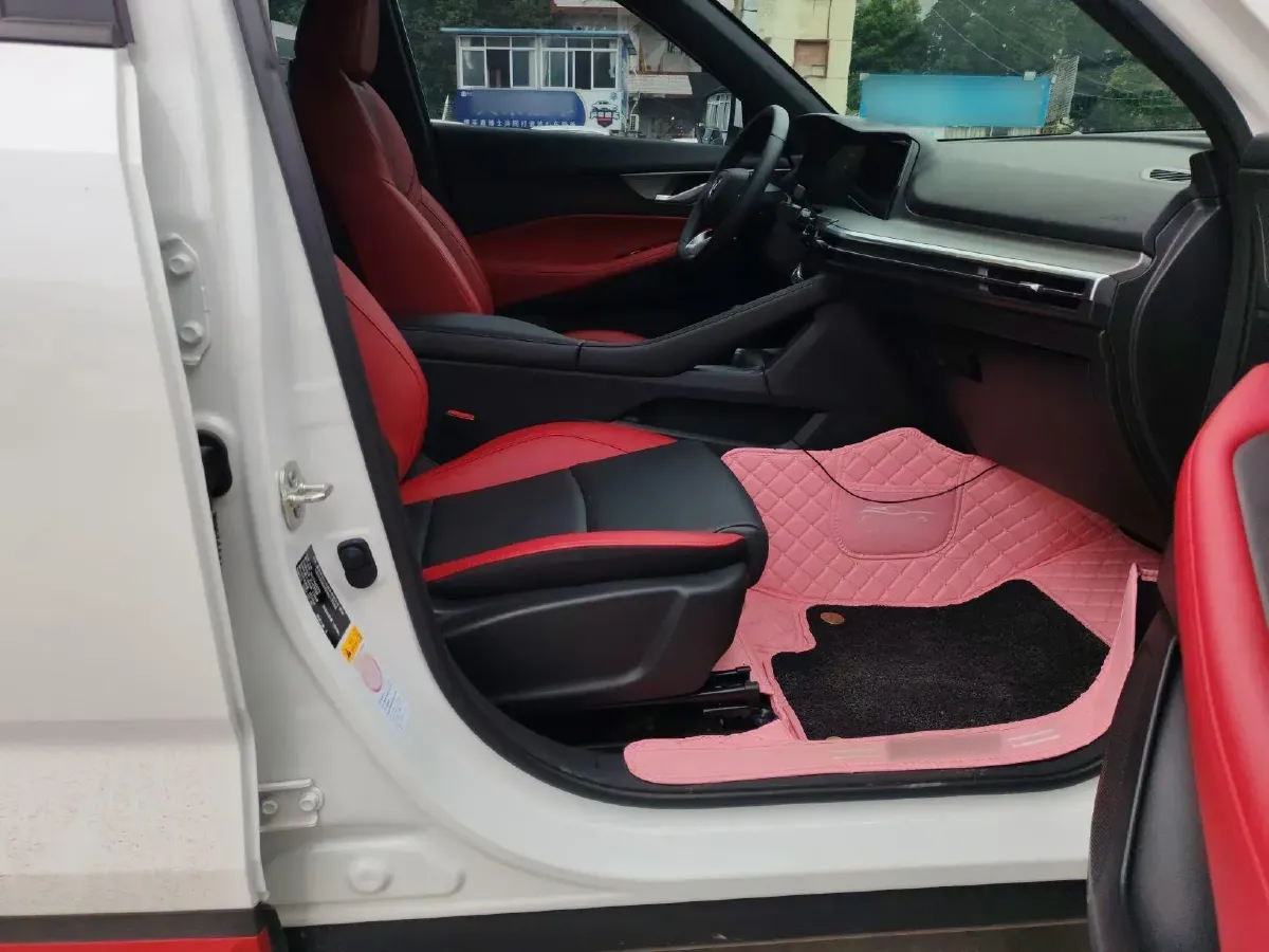 2022 ChangAn CS35 Plus 1.4T 160HP L4 7DCT,autocango,china used car exporter,china ev exporter,chinese used car exporter,chinese used ev exporter