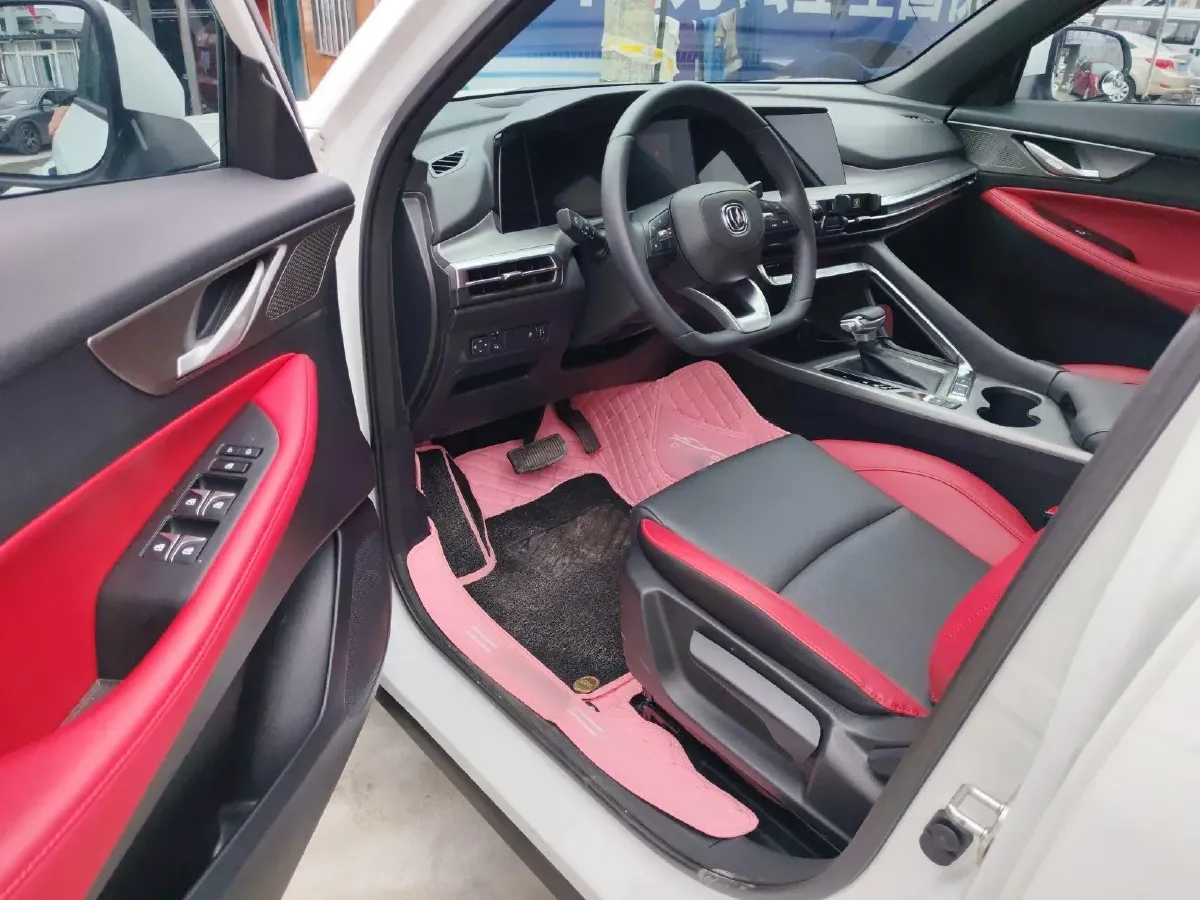 2022 ChangAn CS35 Plus 1.4T 160HP L4 7DCT,autocango,china used car exporter,china ev exporter,chinese used car exporter,chinese used ev exporter