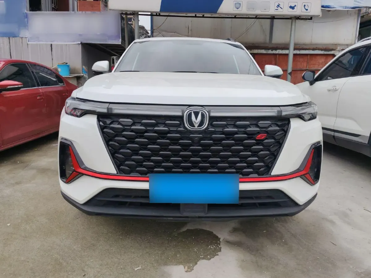 2022 ChangAn CS35 Plus 1.4T 160HP L4 7DCT,autocango,china used car exporter,china ev exporter,chinese used car exporter,chinese used ev exporter