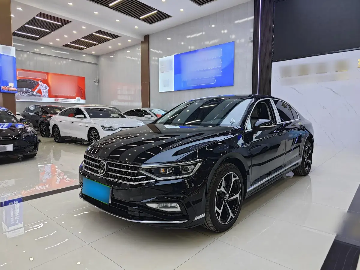 2023 Volkswagen Magotan 2.0T 186HP L4 7DCT