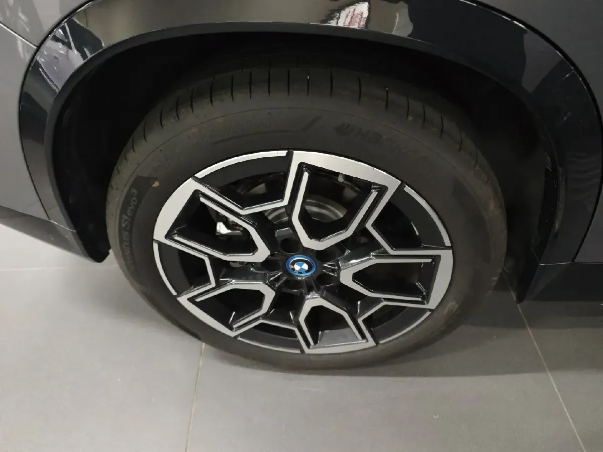 2023 BMW iX1 BEV 66.45KWH,autocango,china used car exporter,china ev exporter,chinese used car exporter,chinese used ev exporter