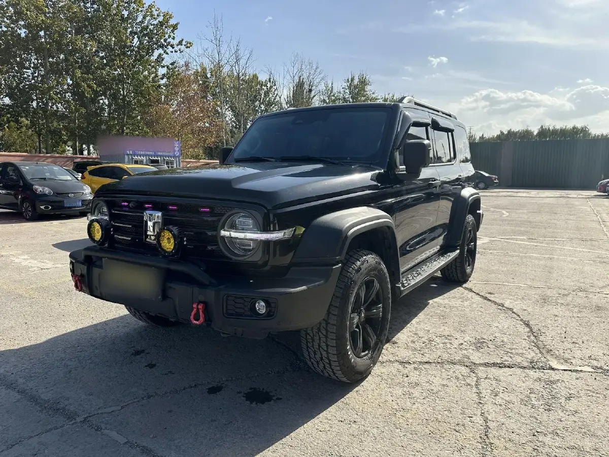 2023 Tank 300 2.0T 227HP L4 8AT