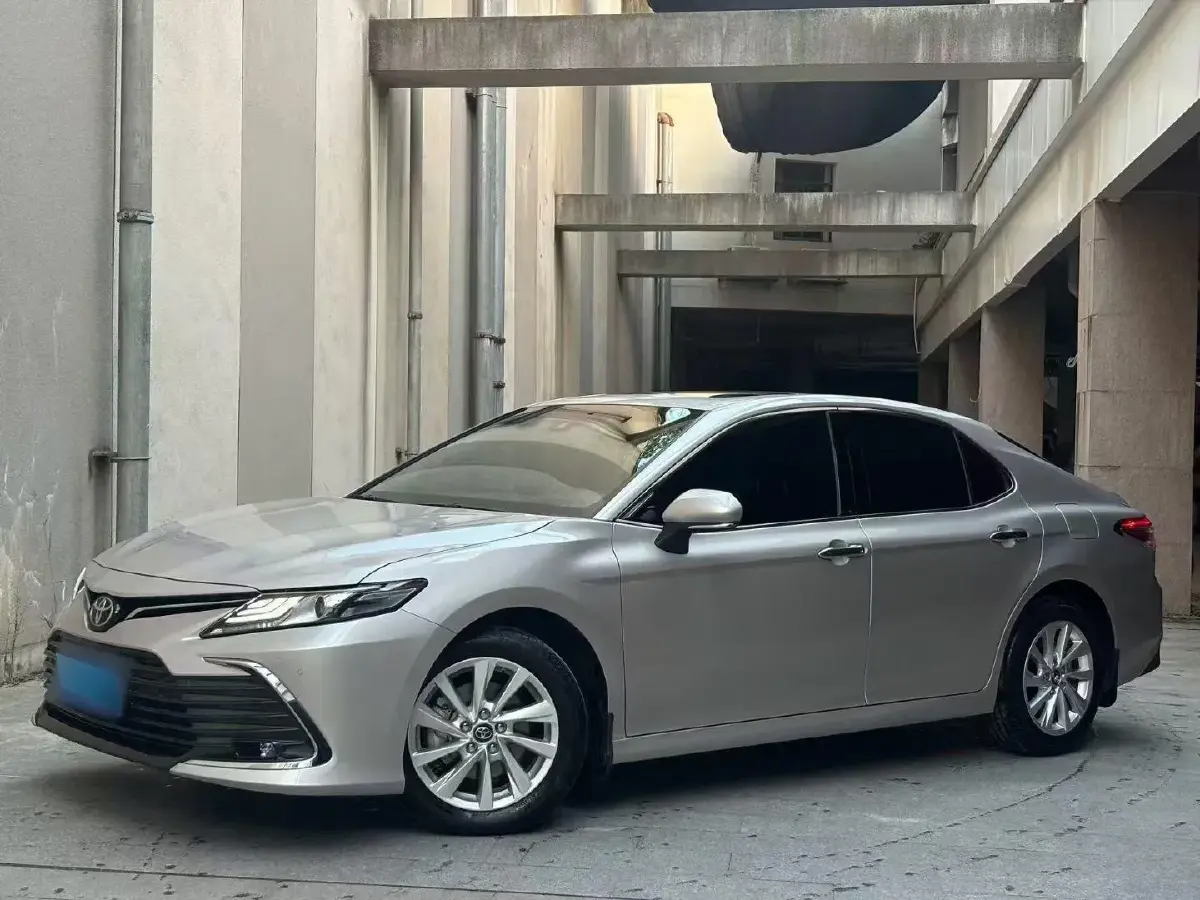 2021 Toyota Camry 2.0L 178HP L4 CVT