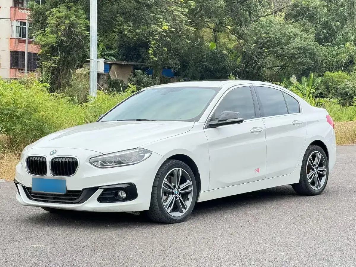 2018 BMW 1 Series 1.5T 136HP L3 6AT