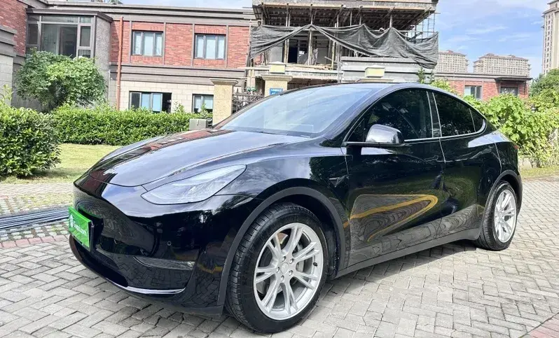 2021 Tesla Model Y BEV 60KWH