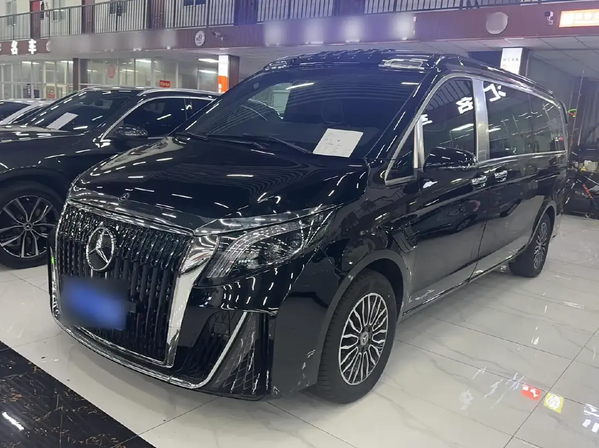 2023 Mercedes-Benz Vito 2.0T 211HP L4 9AT