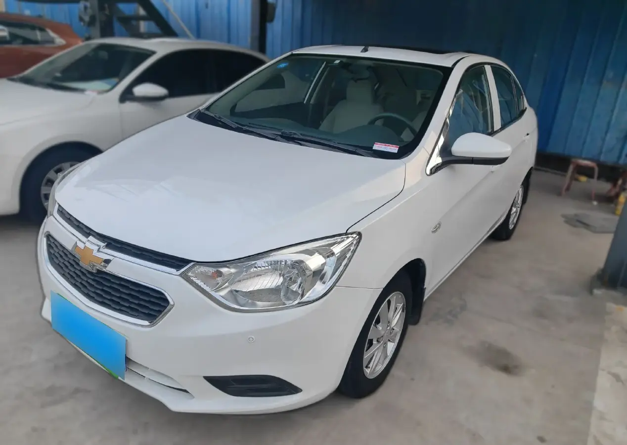 2015 Chevrolet Sail 1.5L 113HP L4 5MT