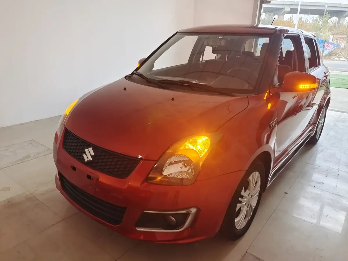 2013 Suzuki Swift 1.5L 103HP L4 5MT