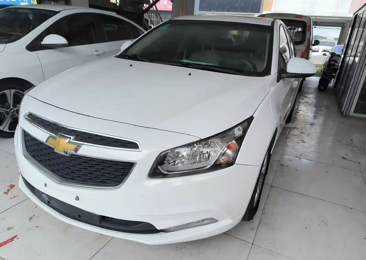 2015 Chevrolet Cruze 1.5L 113HP L4 6AT
