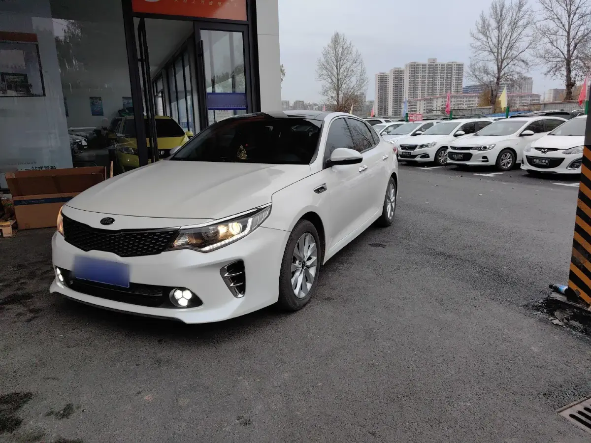 2016 Kia K5 1.6T 180HP L4 7DCT