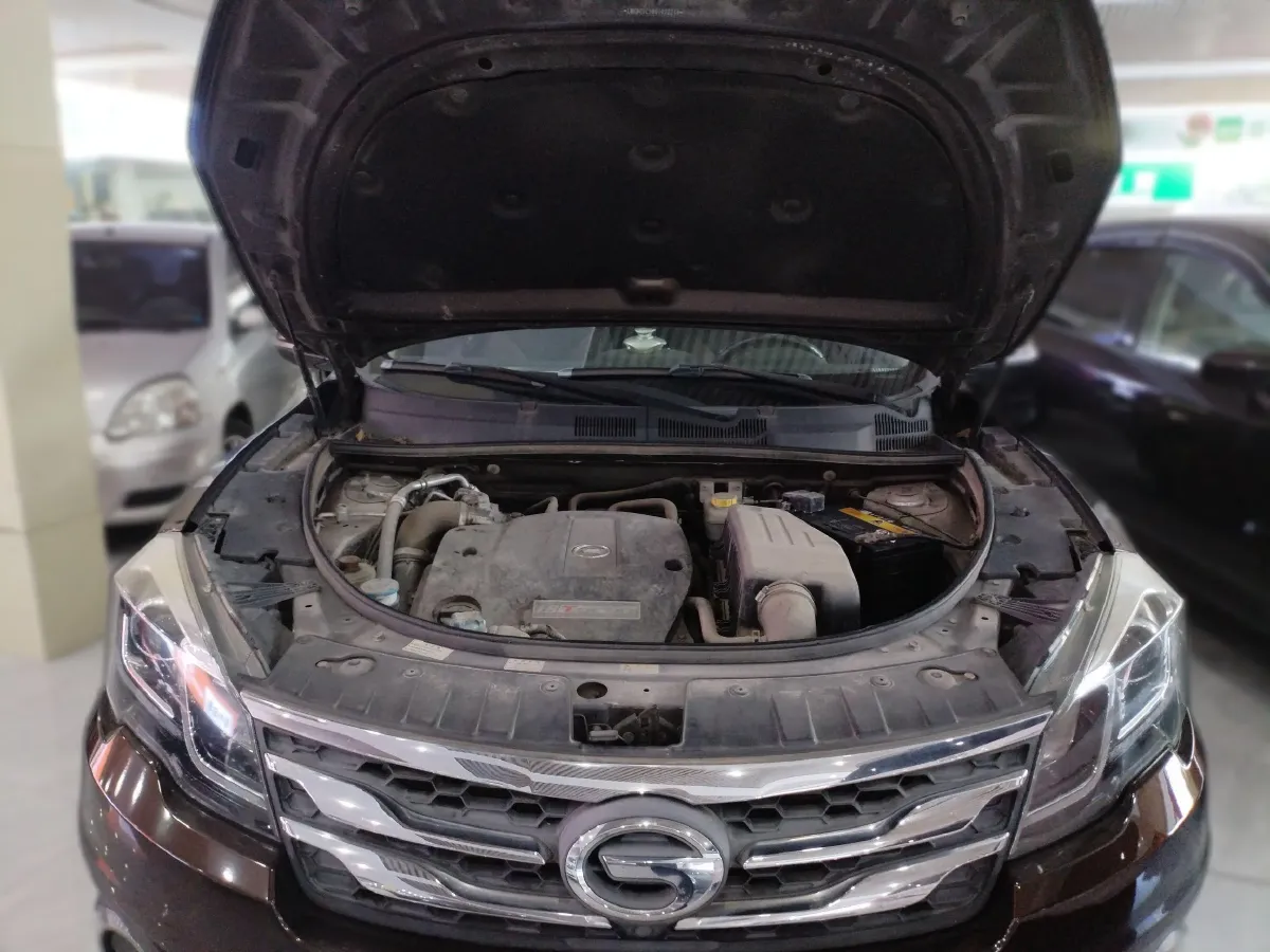 2016 GAC Trumpchi GS5 Super 1.8T 177HP L4 7DCT,autocango,china used car exporter,china ev exporter,chinese used car exporter,chinese used ev exporter