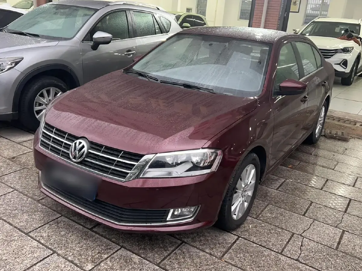 2013 Volkswagen Lavida 1.6L 105HP L4 5MT