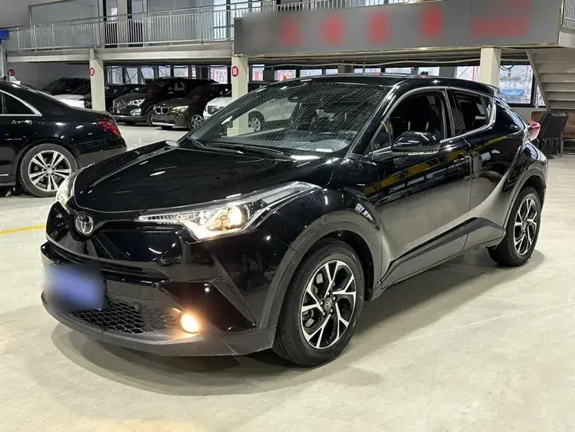 2018 Toyota C-HR 2.0L 171HP L4 CVT