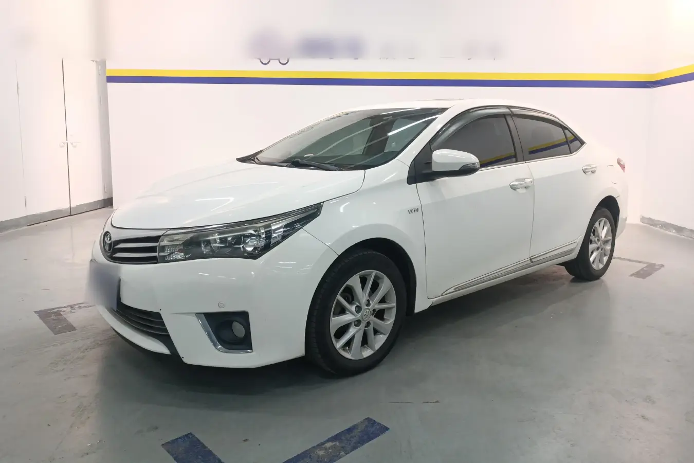 2014 Toyota Corolla 1.6L 122HP L4 CVT