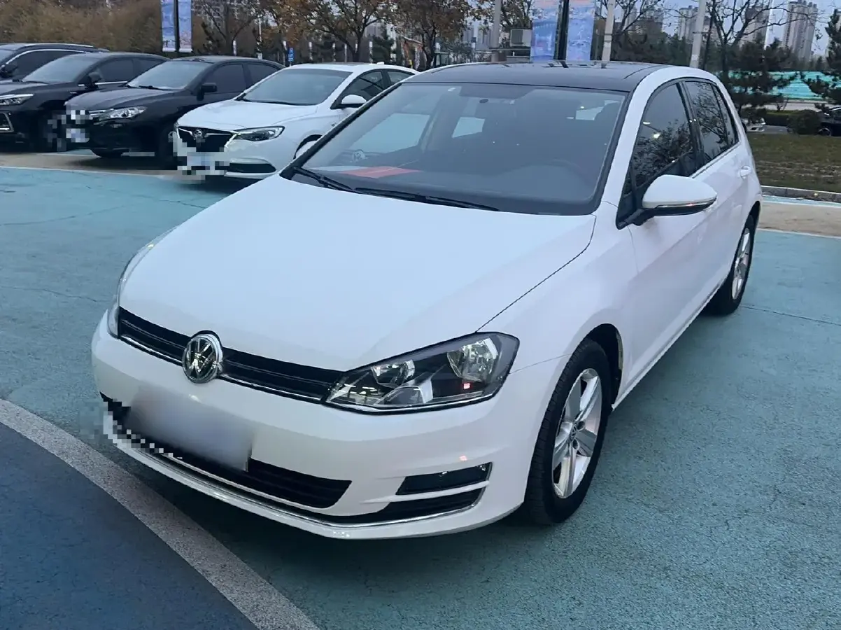 2015 Volkswagen Golf 1.4T 131HP L4 7DCT