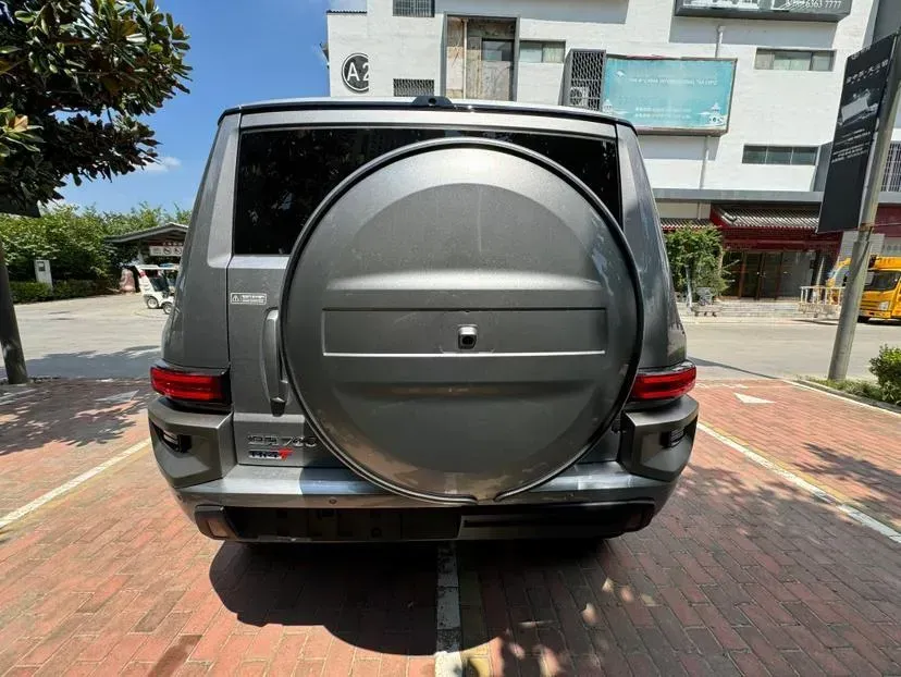 2024 Tank 700 3.0T 360HP V6 9AT PHEV 37.1KWH,autocango,china used car exporter,china ev exporter,chinese used car exporter,chinese used ev exporter