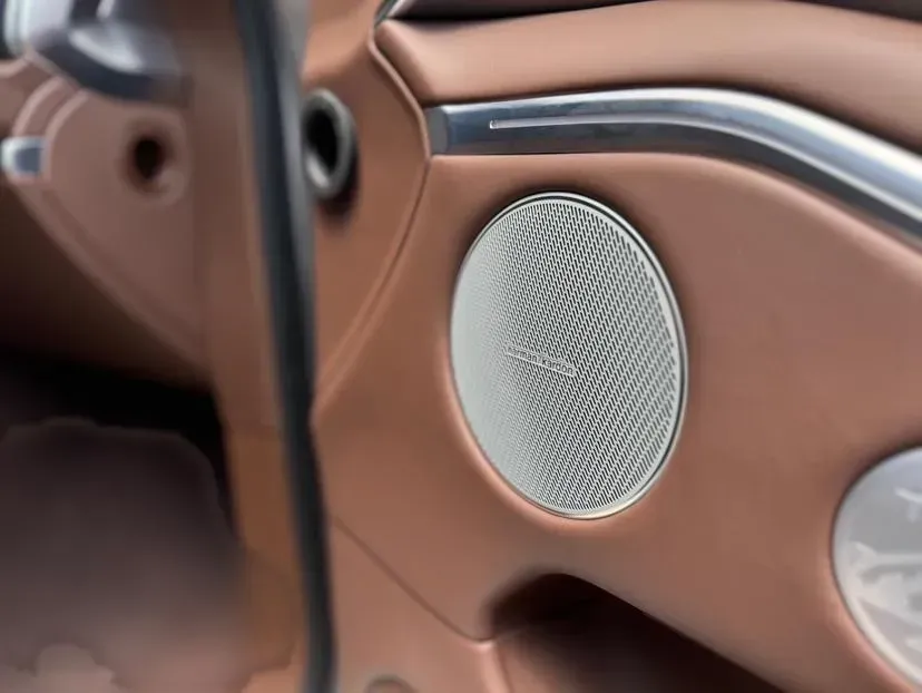 2024 Tank 700 3.0T 360HP V6 9AT PHEV 37.1KWH,autocango,china used car exporter,china ev exporter,chinese used car exporter,chinese used ev exporter