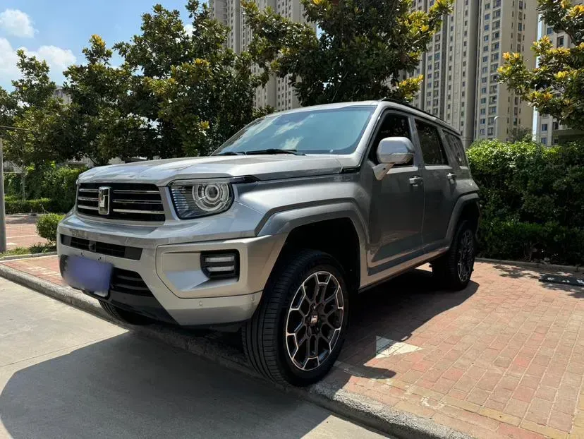2024 Tank 700 3.0T 360HP V6 9AT PHEV 37.1KWH,autocango,china used car exporter,china ev exporter,chinese used car exporter,chinese used ev exporter