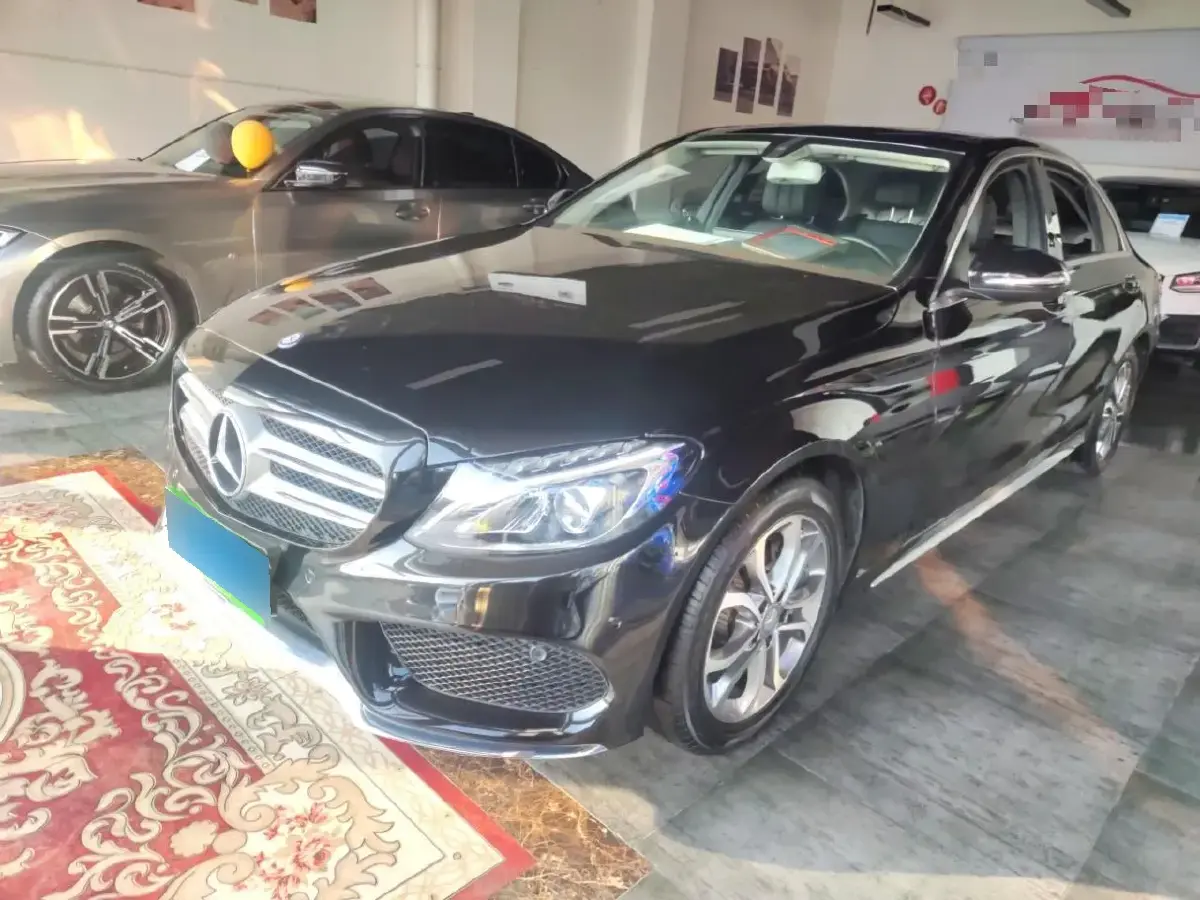 2015 Mercedes-Benz C Class 2.0T 184HP L4 7AT