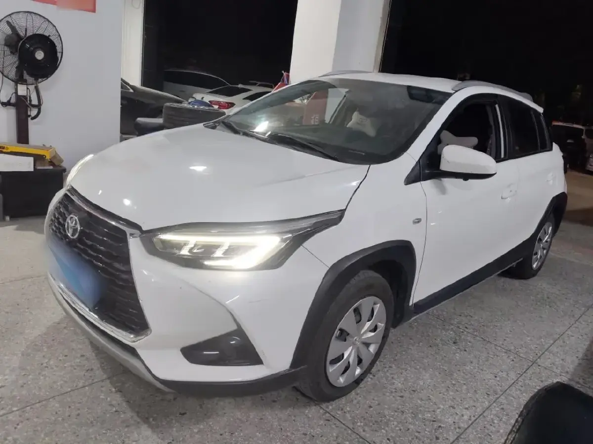 2022 Toyota Yaris L 1.5L 112HP L4 CVT