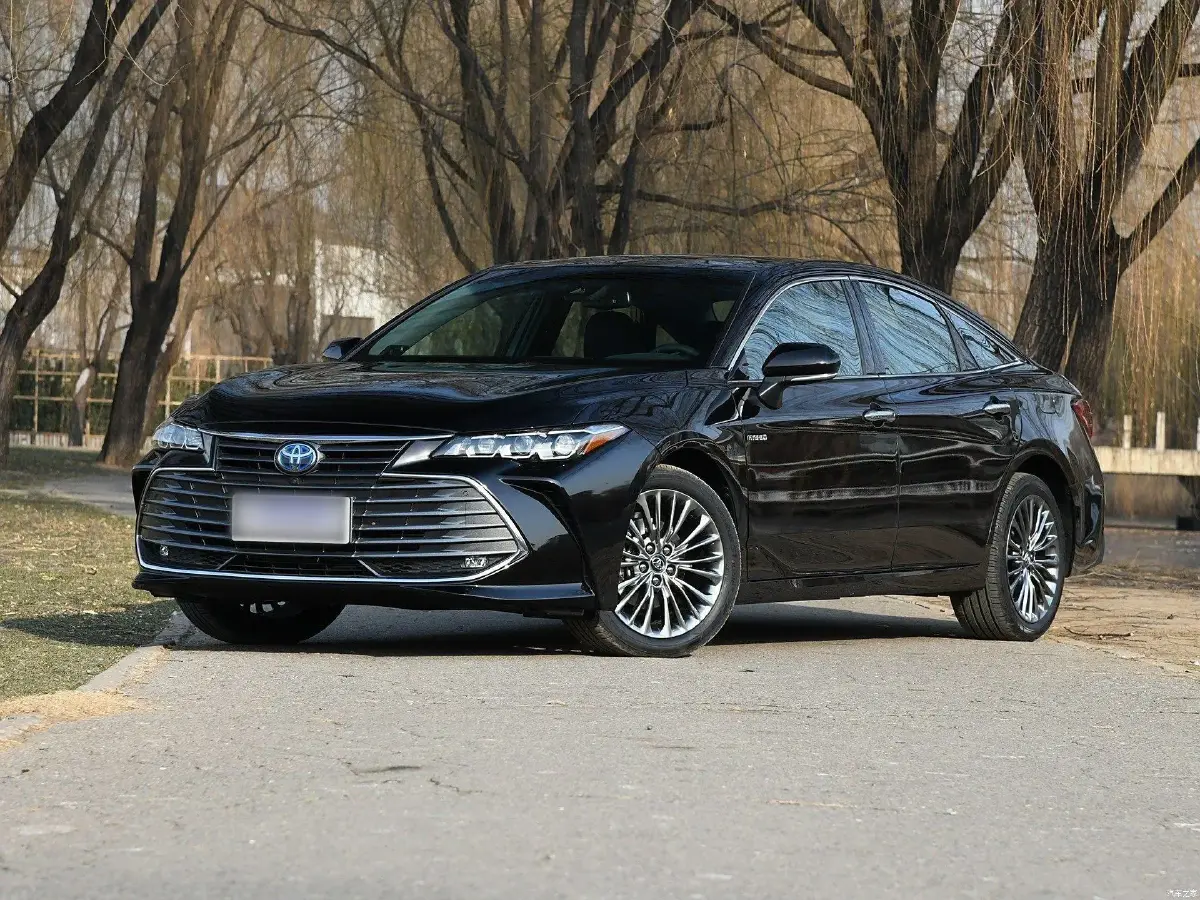 2021 Toyota Avalon 2.5L 209HP L4 8AT