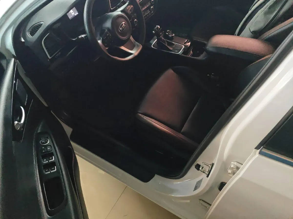 2017 Kia Cachet 1.8L 143HP L4 6AT,autocango,china used car exporter,china ev exporter,chinese used car exporter,chinese used ev exporter