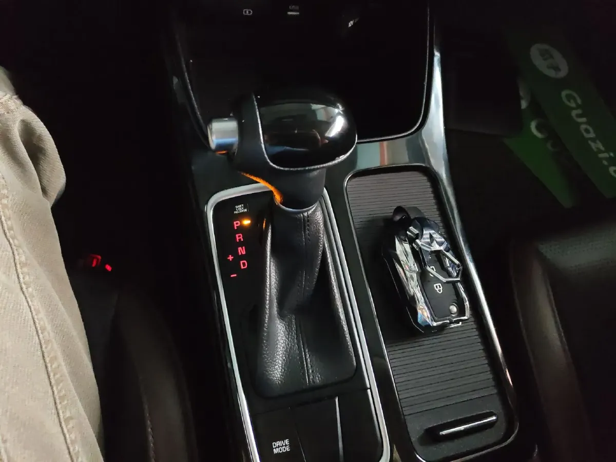 2017 Kia Cachet 1.8L 143HP L4 6AT,autocango,china used car exporter,china ev exporter,chinese used car exporter,chinese used ev exporter