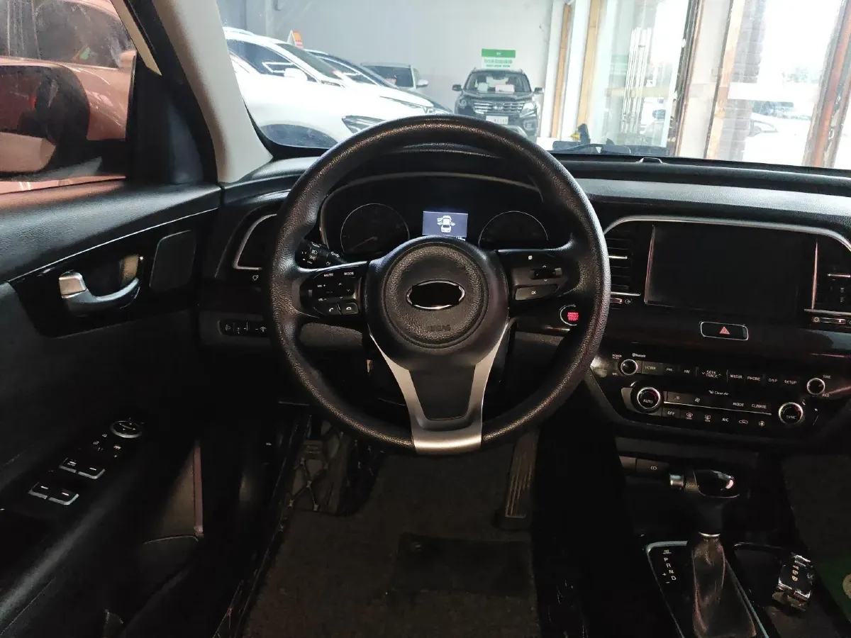 2017 Kia Cachet 1.8L 143HP L4 6AT,autocango,china used car exporter,china ev exporter,chinese used car exporter,chinese used ev exporter