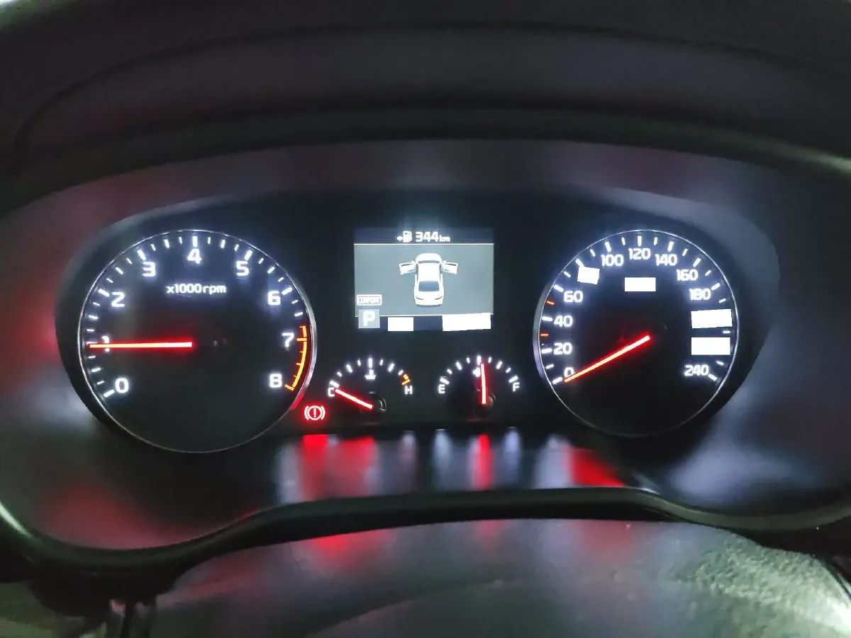 2017 Kia Cachet 1.8L 143HP L4 6AT,autocango,china used car exporter,china ev exporter,chinese used car exporter,chinese used ev exporter