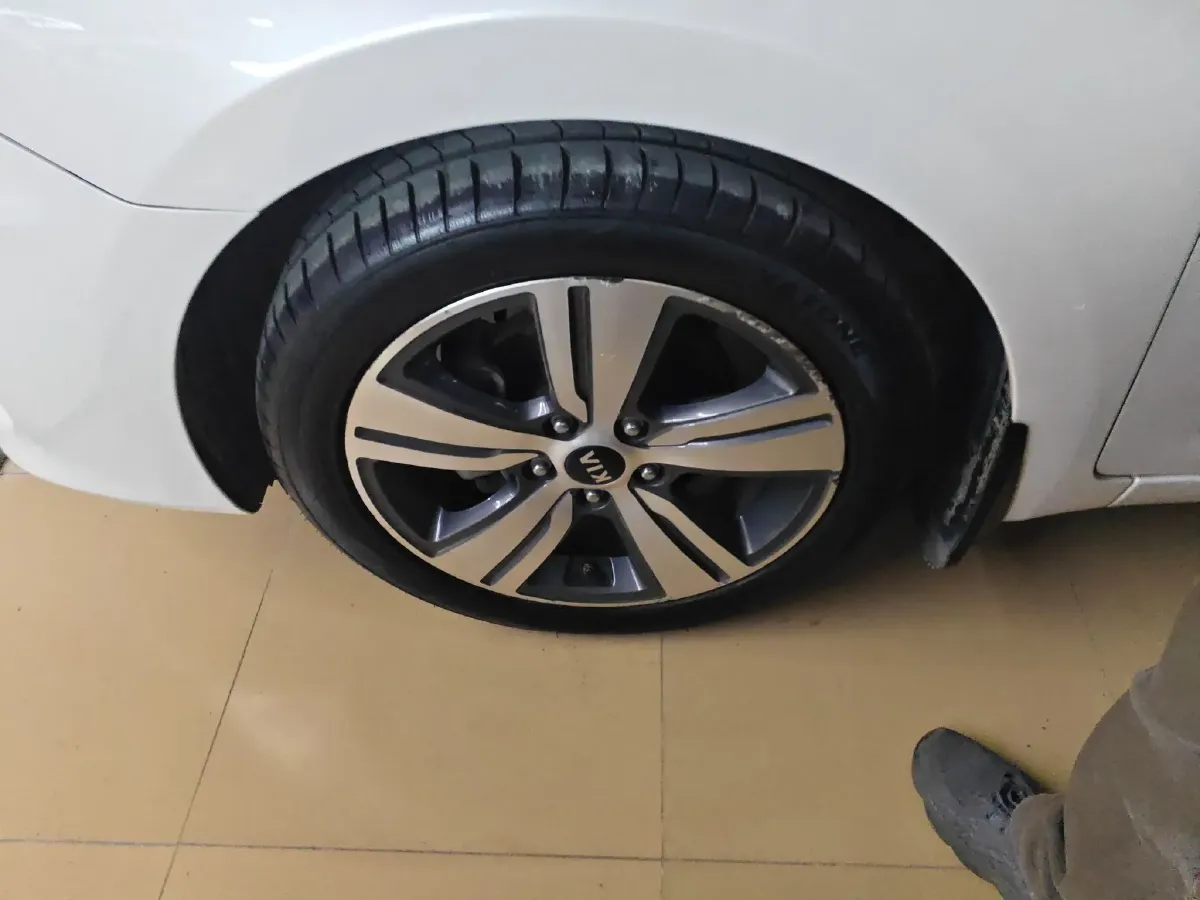 2017 Kia Cachet 1.8L 143HP L4 6AT,autocango,china used car exporter,china ev exporter,chinese used car exporter,chinese used ev exporter