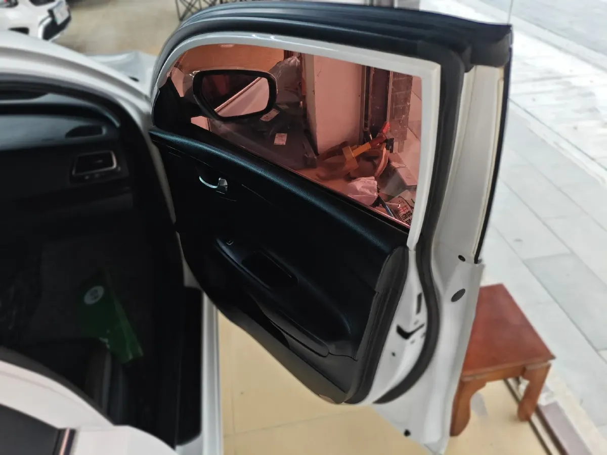 2017 Kia Cachet 1.8L 143HP L4 6AT,autocango,china used car exporter,china ev exporter,chinese used car exporter,chinese used ev exporter