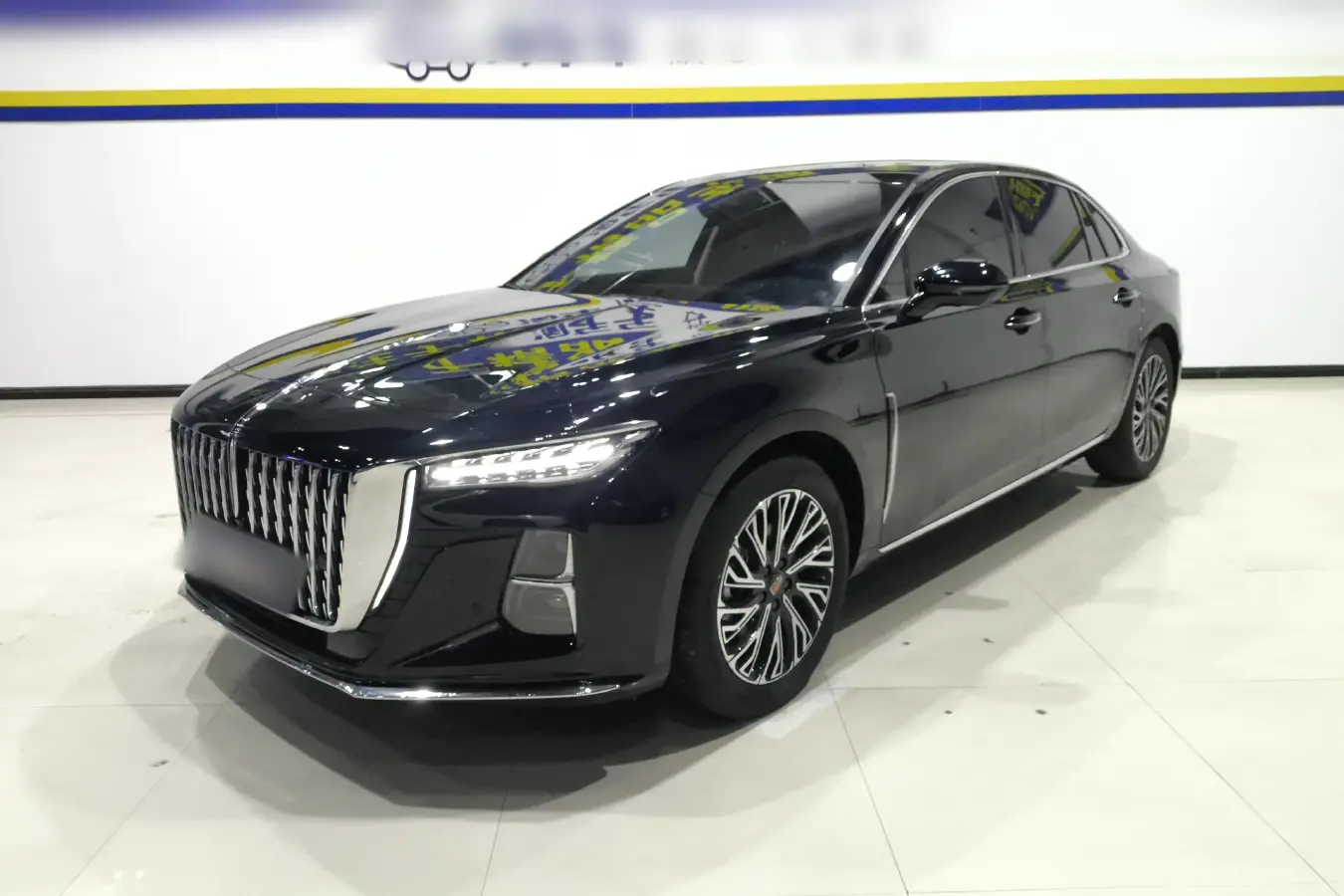 2024 HongQi H5 2.0T 224HP L4 8AT