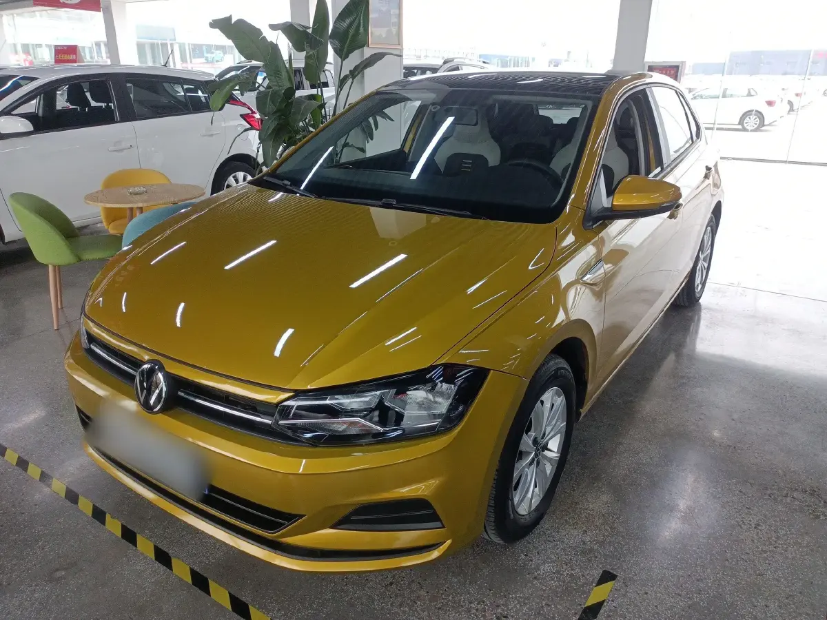 2023 Volkswagen Polo 1.5L 110HP L4 6AT